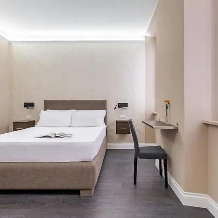 Konukevi Dei Greci Roma